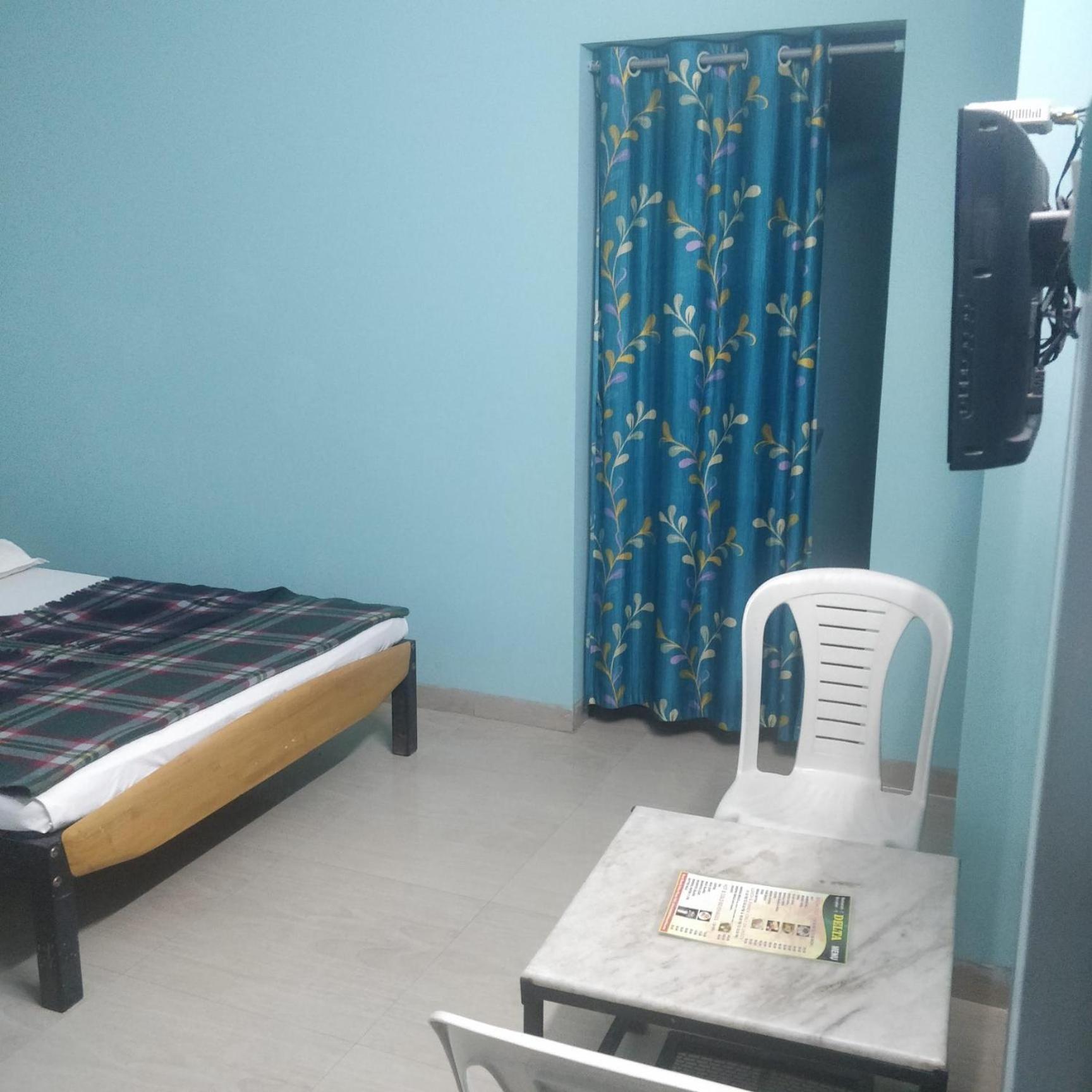 Hotel Delta Executive Shirdi Ngoại thất bức ảnh