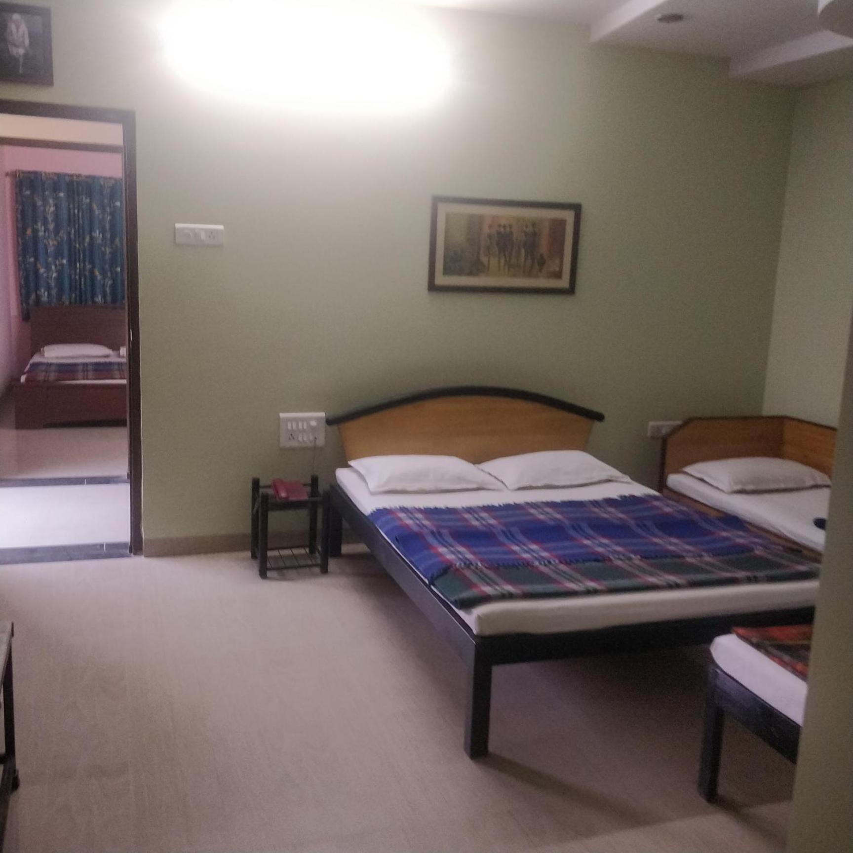 Hotel Delta Executive Shirdi Ngoại thất bức ảnh