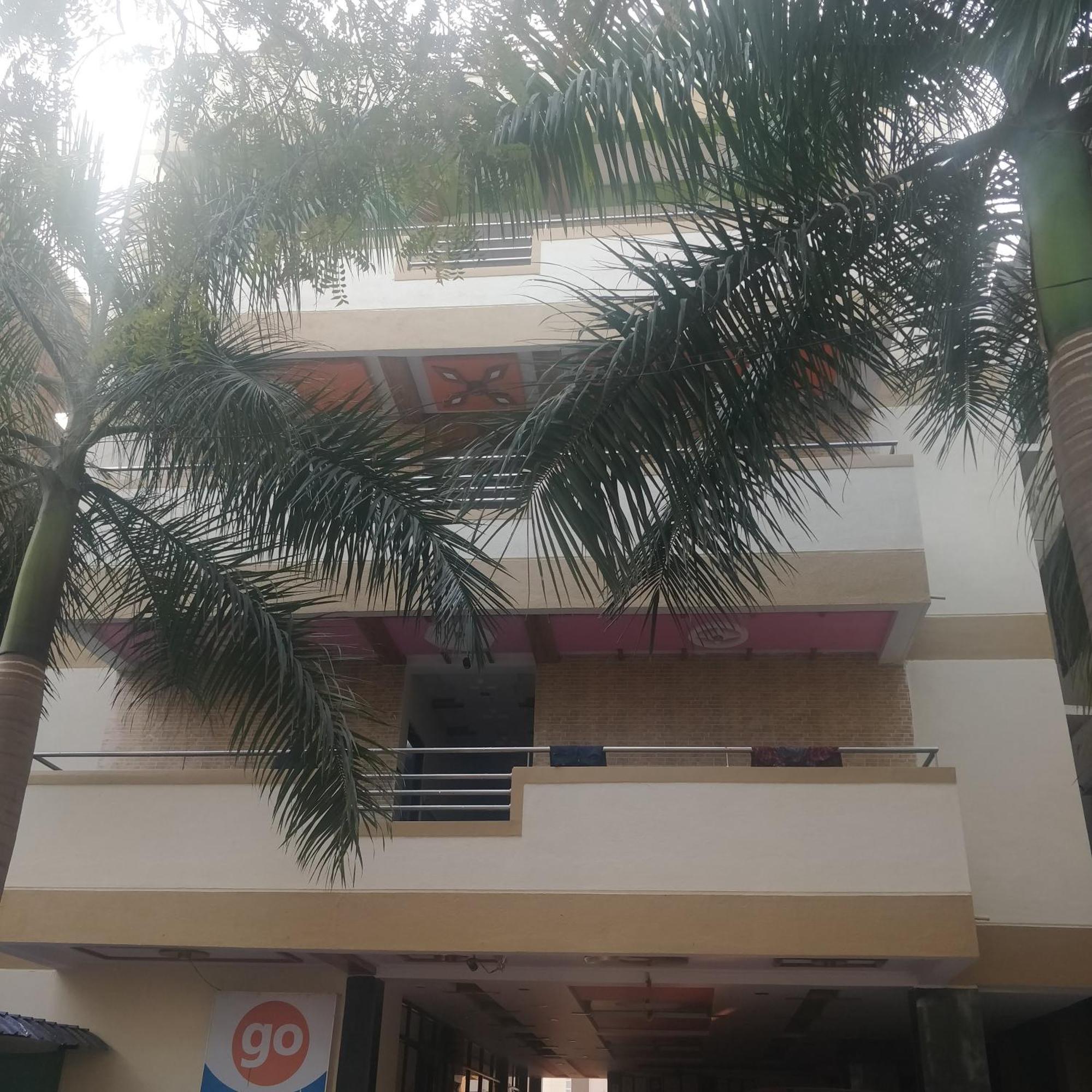 Hotel Delta Executive Shirdi Ngoại thất bức ảnh
